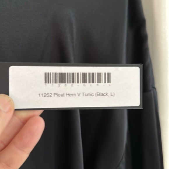 NWT Kal Rieman size large silk v neck tunic blouse with pleat hem - Picture 5 of 7